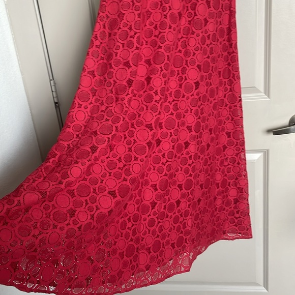 MaxMara StudioElegant Red Lace Midi Dress - Picture 7 of 16